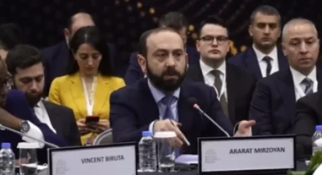 30 տարի է` ՀՀ-ն ունի փակ սահմաններ իր 2 հարևանների հետ, բայց այժմ բանակցում ենք դրանց բացման շուրջ