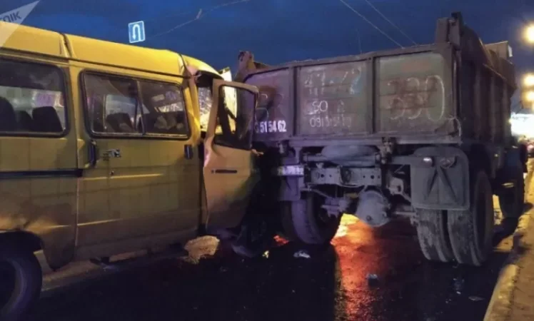 Խոշոր ավտովթար՝ Երևանում. Կան տուժածներ