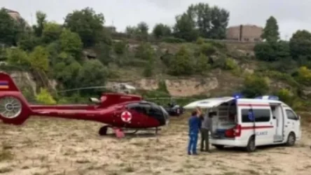 Վիրավոր զինվորների տեղափոխումն իրականացվում է 2 սանիտարական ուղղաթիռներով