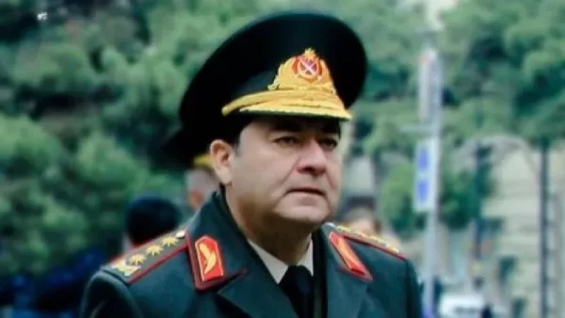 Ադրբեջանի ԶՈւ ԳՇ պետը փախուստի մեջ է