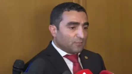 ՏԵՍԱՆՅՈՒԹ․ Ռոմանոս Պետրոսյանը զերծ մնաց ասել, որ Արցախը չի լինելու Ադրբեջանի կազմում