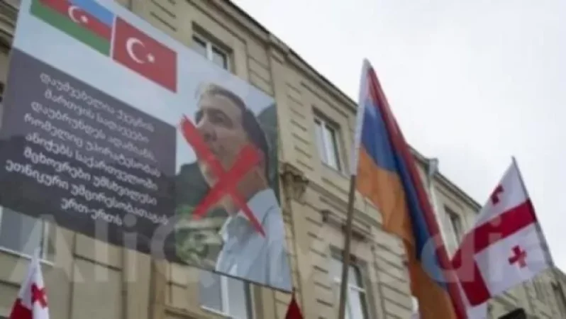 Վիրահայերը Թբիլիսիում աջակցության երթ են անցկացրել