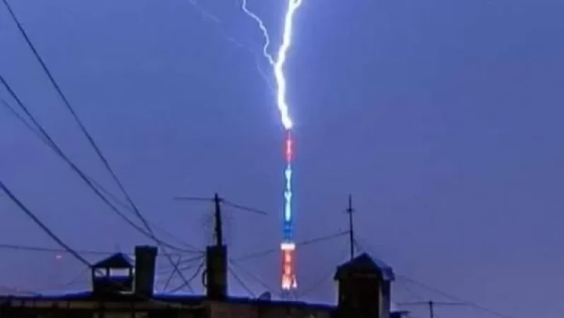 Հեռուստաաշտարակը լուսավորվել է եռագույնով