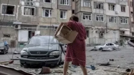 ՏԵՍԱՆՅՈՒԹ.ՀՀ Մարդու իրավունքների պաշտպանը հրետակոծված Ստեփանակերտից տեսանյութ է հրապարակել