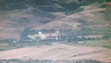 Անընդհատ տեղեկություններ են ստացվում, որ թշնամին կենդանի ուժի և զինտեխնիկայի սարսափելի մեծ կորուստներ է կրում. Պողոսյան