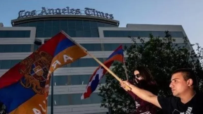 Ամերիկահայերի բողոքի ակցիան Los Angeles Times-ի խմբագրության դիմաց