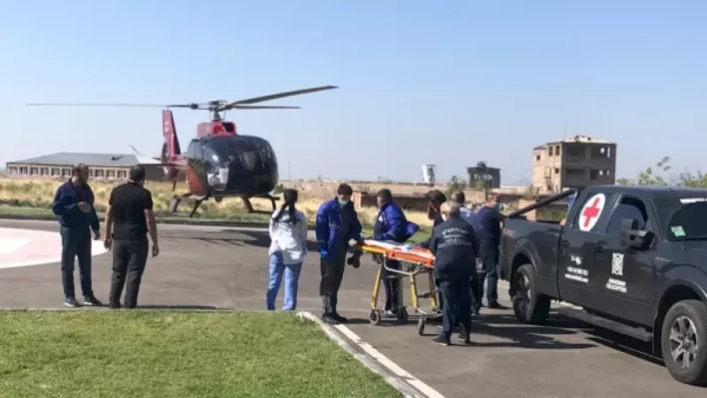 Շուշիում վիրավորված 3 ռուս լրագրողներից վերջինը տեղափոխվեց «Էրեբունի» ԲԿ