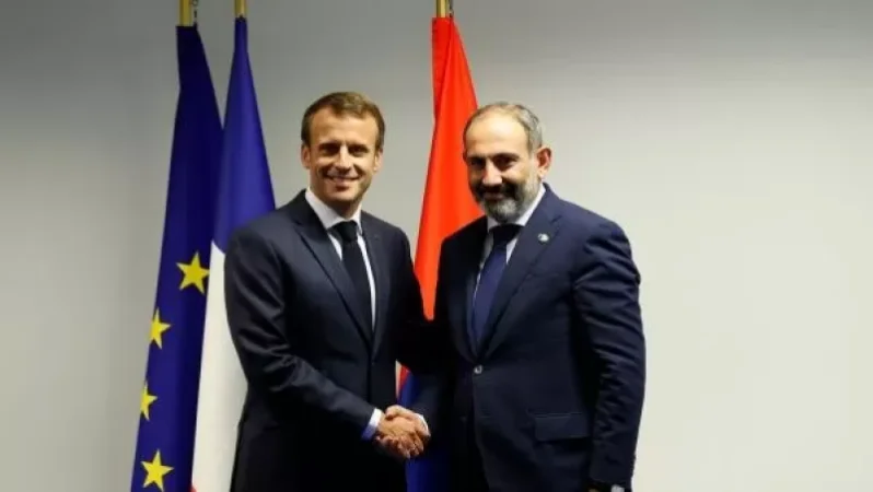 Նիկոլ Փաշինյանը հերթական հեռախոսազրույցն է ունեցել Էմանուել Մակրոնի հետ