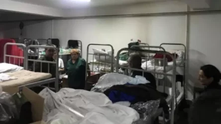 Պարգև սրբազանն այցելել է զինվորական հոսպիտալ, տեսակցել վիրավոր զինվորներին