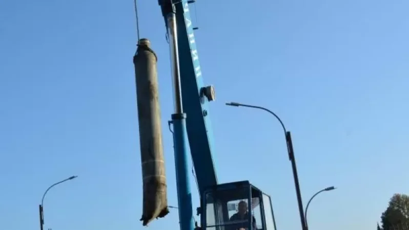 Photos: Stepanakert Cleans Up Enemy-Caused Bombs and Missiles