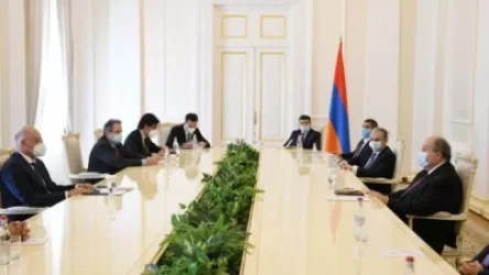 Դուք այսօր դիմագրավում եք շատ ավելի դժվարին իրավիճակների. Հունաստանի ԱԳ նախարար