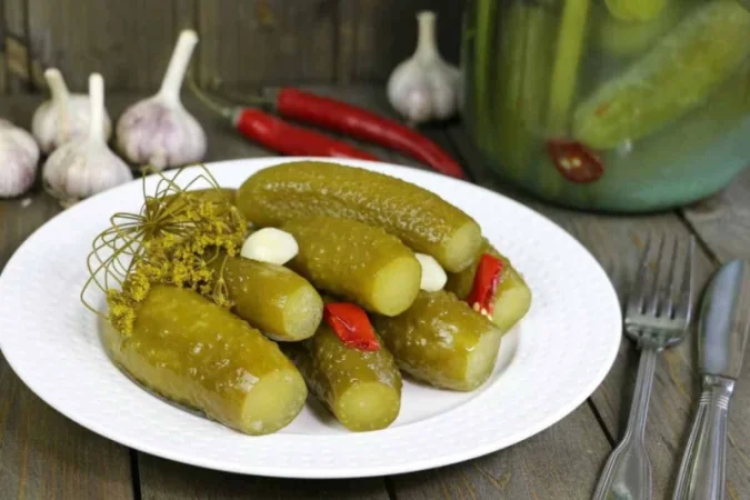 Ամուսինները հանկարծամահ են եղել թթու վարունգից