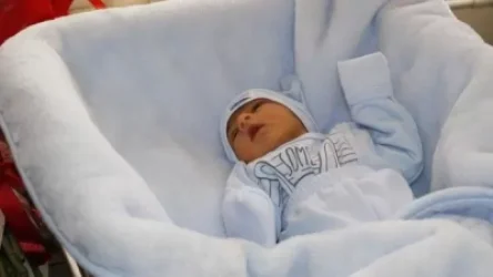 Գավառի հիվանդանոցում ծնվել է արցախցի Մոնթեն. նրա հայրն այժմ Արցախում է