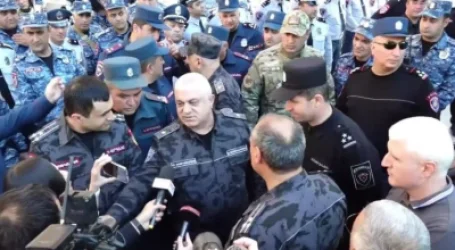 ՏԵՍԱՆՅՈՒԹ․ Հնարավո՞ր է, որ ոստիկանությունն ուժ կիրառի․ հարց՝  ՆԳՆ ոստիկանապետին