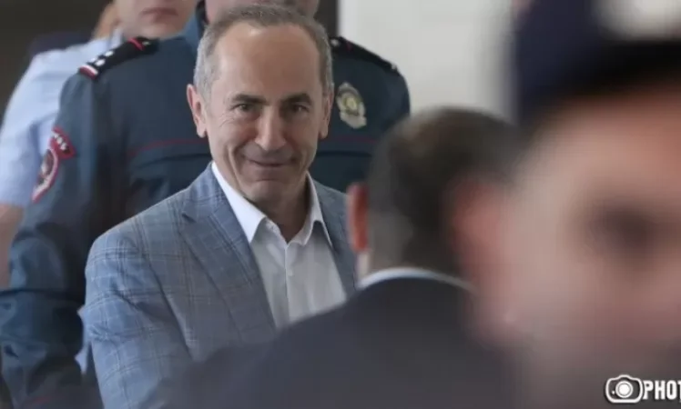 Live: Kocharian is in Court, Judicial Hearing Underway