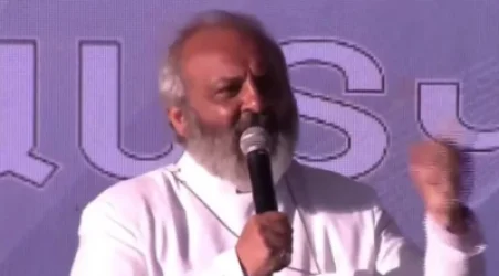 ՏԵՍԱՆՅՈՒԹ. Նիկոլ Փաշինյան մեկ ժամ ժամանակ ունես հրաժարական ներկայացնելու. Բագրատ Սրբազան