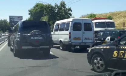 Միկրոավտոբուսի, ավտոբուսի մասնակցությամբ խոշոր վթար Իսակովի պողոտայում