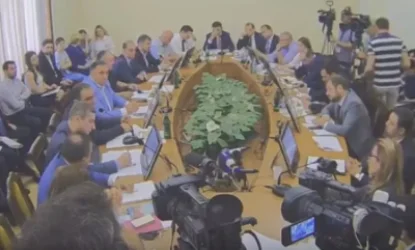 ՈՒՂԻՂ. Մեկնարկել է ԱԺ տնտեսական հարցերի հանձնաժողովի նիստը