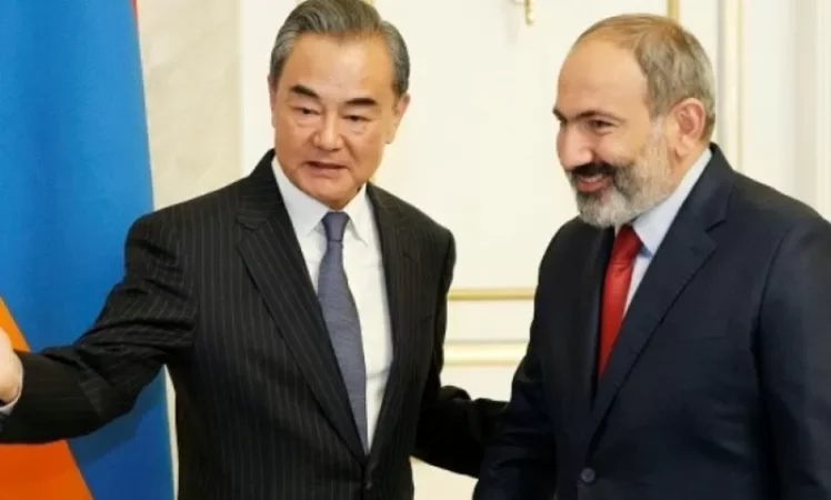 Prime Minister Receives Chinese Foreign Minister Wang Yi