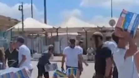 ՏԵՍԱՆՅՈՒԹ․ Հարձակվել են բեռնատարի վարորդի վրա, որը հումանիտար օգնություն էր տեղափոխում Գազա