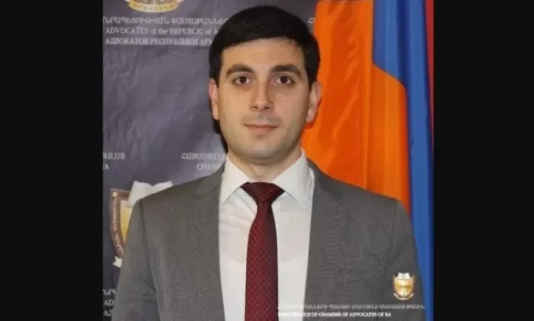 Գյումրու քաղաքապետարանի ձերբակալված պաշտոնյաներից մեկն ազատ է արձակվել․ նա պաշտոնից ազատման դիմում է ներկայացրել. Aravot. am