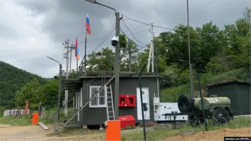 Ռուս սահմանապահները Ներքին Հանդում էլ չեն հսկում անցուդարձը, հավաքել են մալուխները