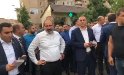 ՏԵՍԱՆՅՈՒԹ. Աբովյանում Նիկոլ Փաշինյանի մասնակցությամբ քայլերթ է սկսվել