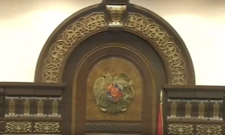 Live: Extraordinary Session of the National Assembly