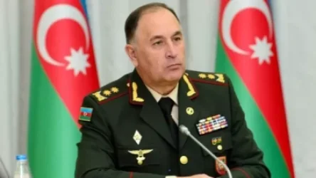 Ադրբեջանի բանակի ԳՇ պետը ժամանել է Վրաստան. ինչ են քննարկելու