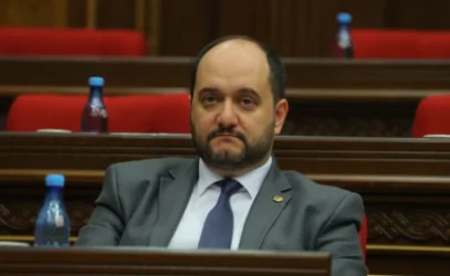 Եկեղեցու ներկայացուցիչների համապատասխան պահվածքի հետևանքով այդ երկխոսությունը չստացվեց․ Հարությունյան