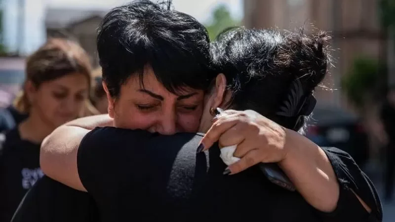 Զոհված զինծառայողի ձերբակալված մայրը հրաժարվել է դադարեցնել հացադուլը․ փաստաբան