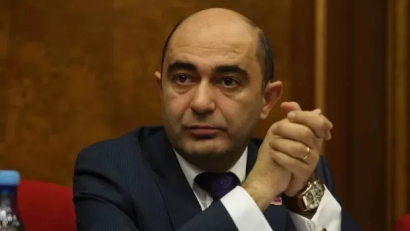 «Անհնար է համաձայնության գալ մեկի հետ, որը ձեր գլխին զենք է պահում». Մարուքյան