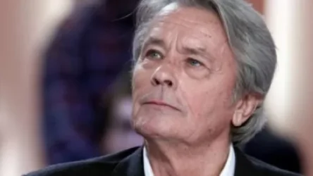 Ալեն Դելոնին տեղափոխել են հիվանդանոց