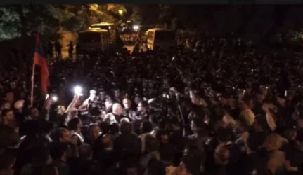 ՏԵՍԱՆՅՈՒԹ. Իրավիճակը լարվեց Դեմիրճյան փողոցում