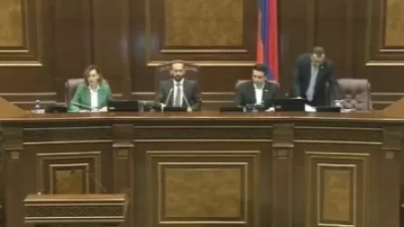 ՈՒՂԻՂ. Մեկնարկել են ԱԺ քառօրյա նիստերը. Օրակարգում ՍԴ դատավորի ընտրության հարցն է