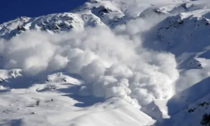 ՀՐԱՏԱՊ․ Սիսիանում մի խումբ զինծառայողներ մնացել են ձնահյուսի տակ