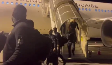 ՏԵՍԱՆՅՈՒԹ․ Նոր կադրեր՝ Նոր Կալեդոնիա ֆրանսիական զորքերի մուտք գործելուց