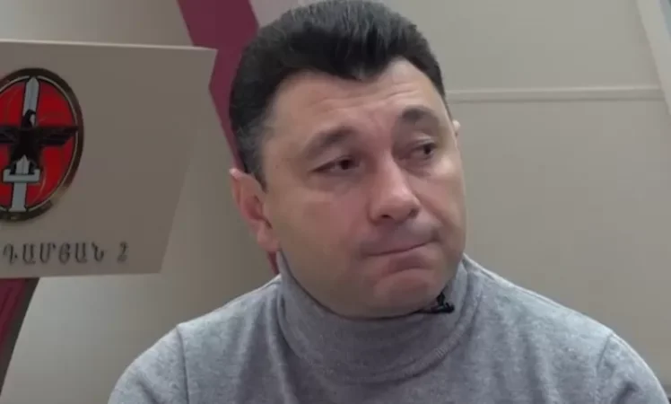 Video: We Were Bringing Weapons by Plane, They Were Bringing Christmas Trees - Sharmazanov