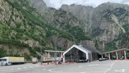 Ստեփանծմինդա-Լարս ավտոճանապարհը բաց է միայն բեռնատար տրանսպորտային միջոցների համար