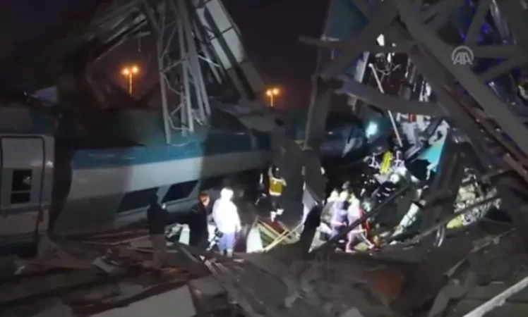 VIDEO: 4 Dead, 43 Injured in Ankara High-Speed Train Crash