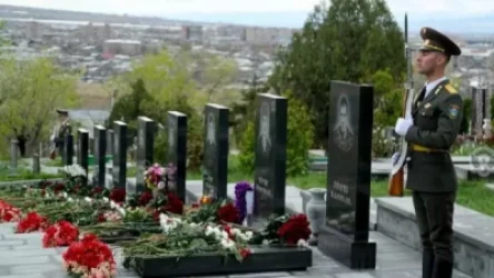 Արմենակ Ուրֆանյանի և Ռոբերտ Աբաջյանի շիրմաքարերը պղծելու հետ կապված ոստիկանությունում նյութեր են նախապատրաստվում