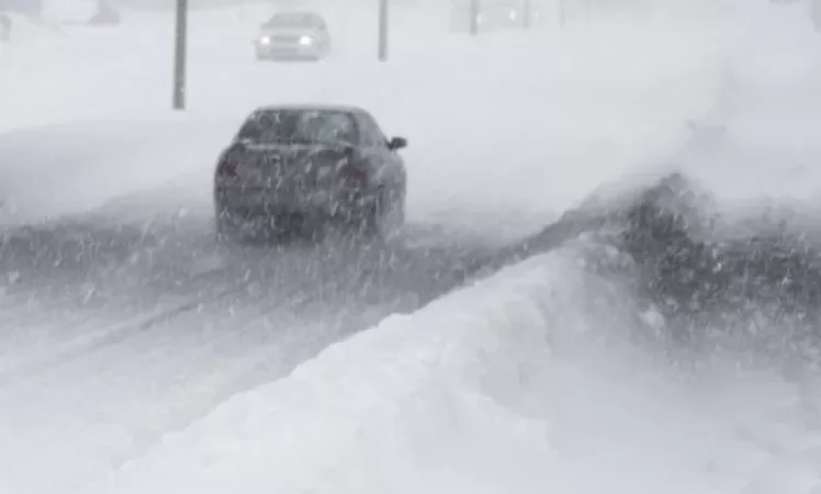 Սևանի թերակղզուց մինչև Դիլիջանի թունել ճանապարհահատվածում բուք է