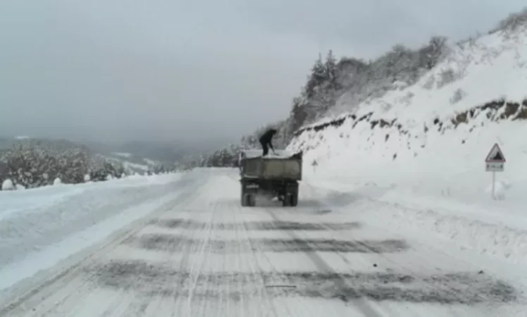 Վարդենյաց լեռնանցքը ծանրաքաշ տրանսպորտային միջոցների համար փակ է