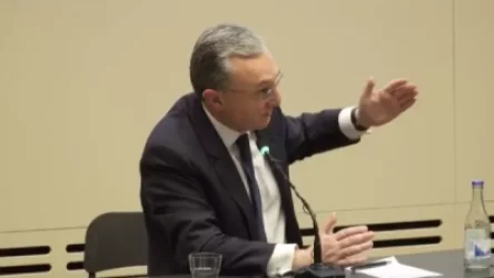 ՏԵՍԱՆՅՈՒԹ․ Ձեզ սրբի տեղ մի դրեք․ Մնացականյանի պատասխանը ադրբեջանցի պատգամավորին