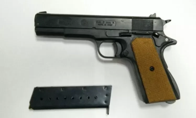 Անհայտ անձը մի քանի անգամ կրակել է 26-ամյա երիտասարդի դեմքին