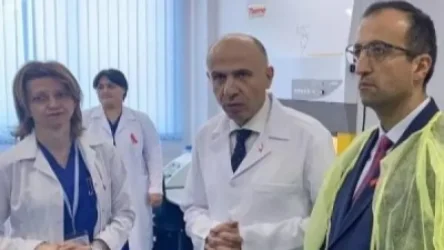 ՁԻԱՀ-ի կանխարգելման կենտրոնի՝ աշխատանքից ազատված տնօրենը դատական հայց է ներկայացրել ընդդեմ Առողջապահության նախարարության և Կենտրոնի