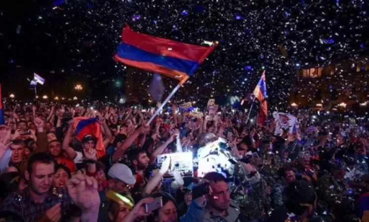 Ռուսաստանցիների համար «Թավշյա հեղափոխությունը» ամենակարևոր իրադարձություններից մեկն է