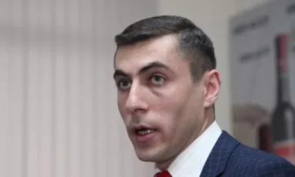 Ձեր առաջին ձյունը շնորհավոր. Սուրենյան