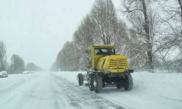 Հանրապետության մի շարք ավտոճանապարհներին ձյուն և բուք է