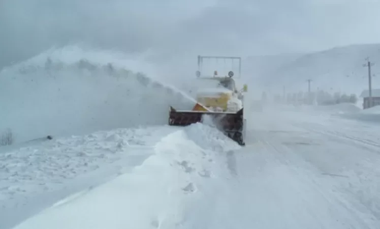 Քուչակ-Ապարան-Միրաք ճանապարհին գետնաբուք է․ Իրավիճակը՝ ավտոճանապարհներին